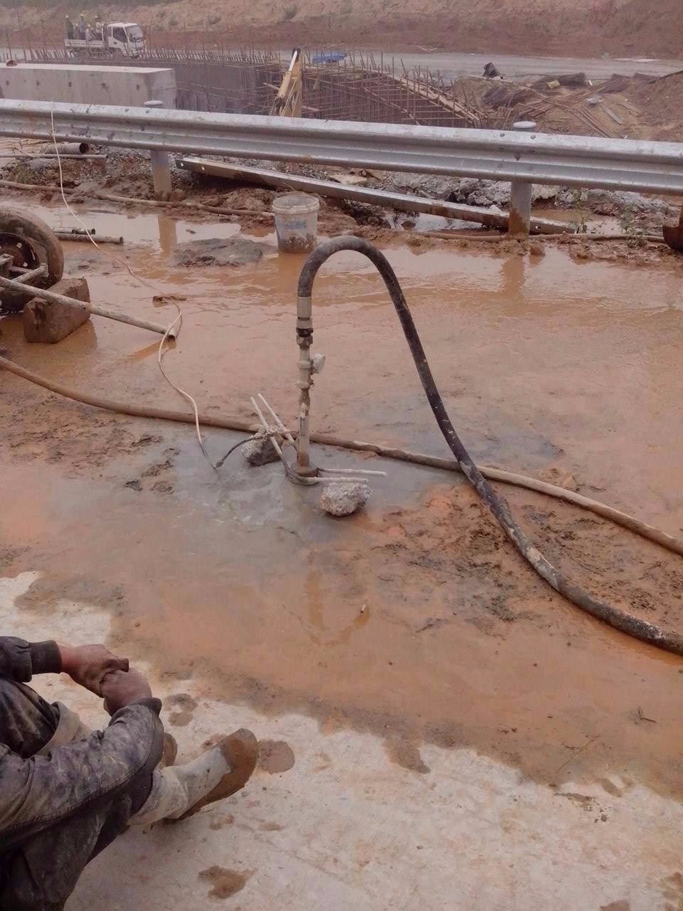 双河路基压密注浆